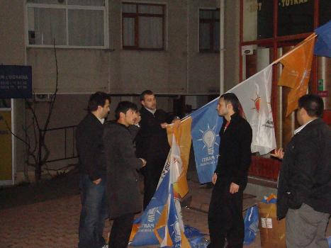 Gençlik Kollarımızın Bayraklama Çalışmaları